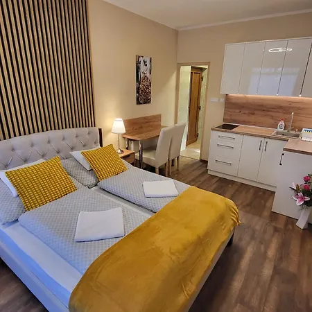 Gloria Apartament Szarvas